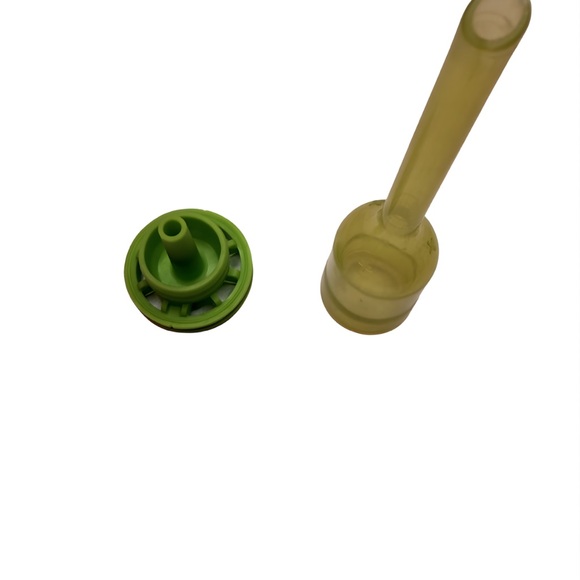 Dr. Brown’s 4oz Glass Baby Bottles (3) + Anti-Colic Vent - Picture 4 of 7